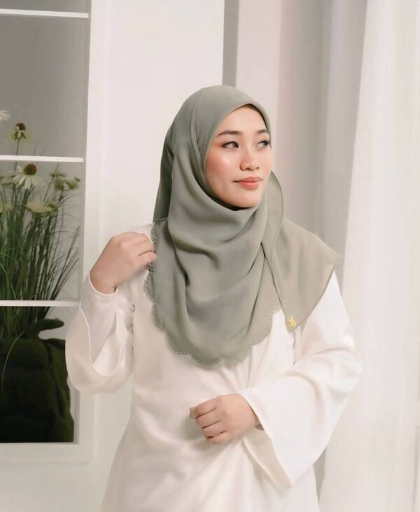 BAWAL SHAWL JELITA - POWDER GREEN