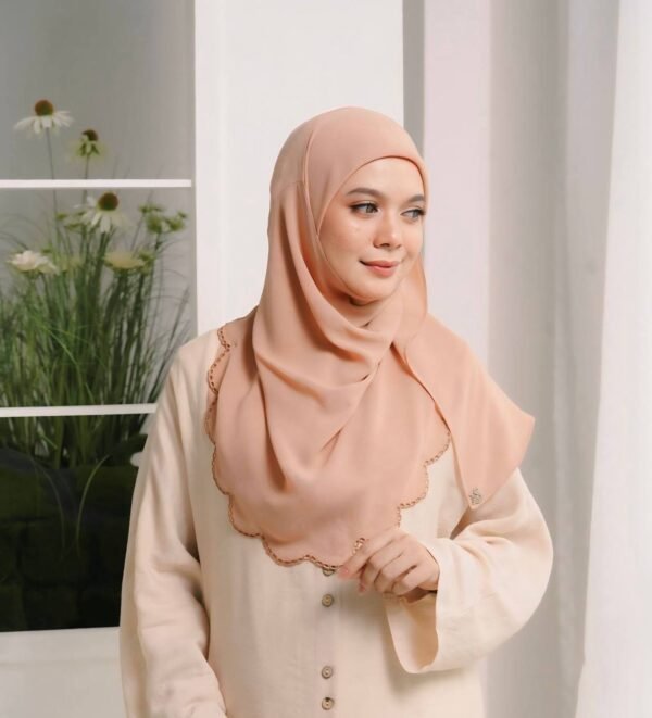 BAWAL SHAWL JELITA - PEACH NUDE