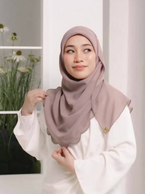 BAWAL SHAWL JELITA - LATTE