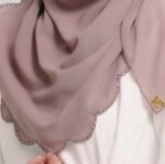 BAWAL SHAWL JELITA - LATTE